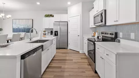 Kitchen - 18418 Spring Hill Dr, Saucier, MS 39574 photo 5 of 6