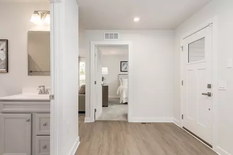 Entry Way - 129 Baker St, Mcdonough, GA 30253 photo 4 of 4