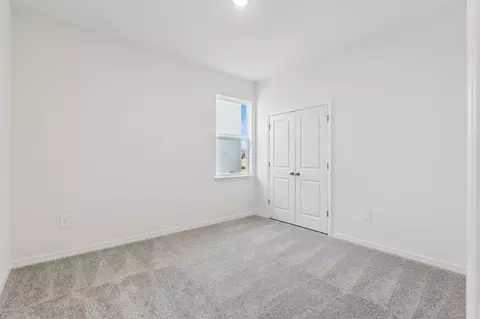 Bedroom - 4275 Darby Ct, Eustis, FL 32736 photo 3 of 4