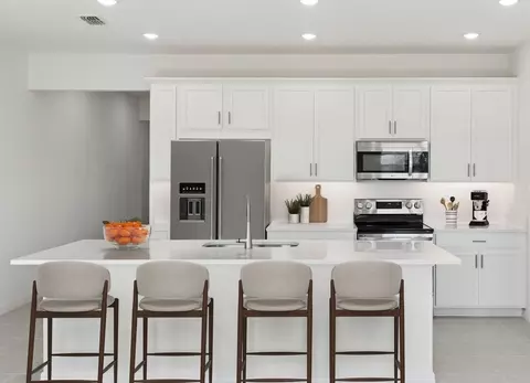 Kitchen - 4275 Darby Ct, Eustis, FL 32736 photo 1 of 9