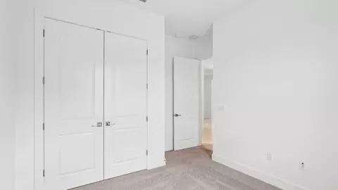 Bedroom - 8308 Golden Beach Ct, Parrish, FL 34219 photo 2 of 11