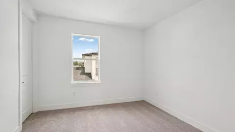 Bedroom - 8308 Golden Beach Ct, Parrish, FL 34219 photo 7 of 11
