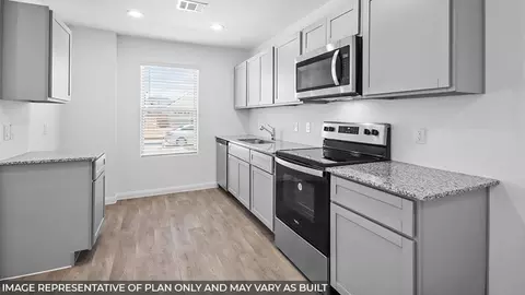 Kitchen - 14506 William Trails Dr, Willis, TX 77378 photo 1 of 3