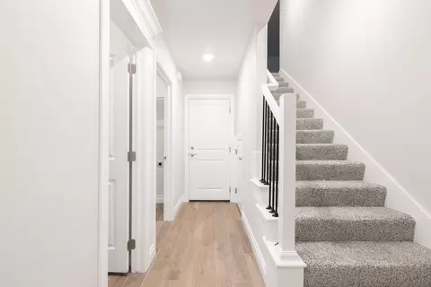 Entry Way - 932 Hydrangea Way, Edmond, OK 73034 photo 3 of 9