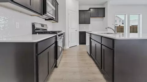 Kitchen - 2604 Oconnell Cir, Aubrey, TX 76227 photo 2 of 8