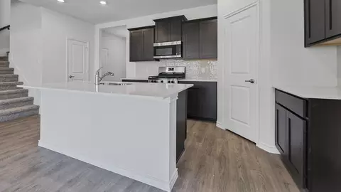 Kitchen - 2604 Oconnell Cir, Aubrey, TX 76227 photo 3 of 8