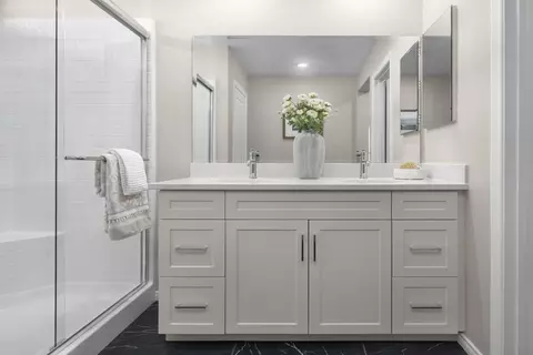 Bath - 1243 Trojan Cir, Perris, CA 92571 photo 1 of 1