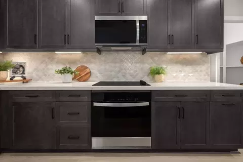 Kitchen - 1243 Trojan Cir, Perris, CA 92571 photo 8 of 15