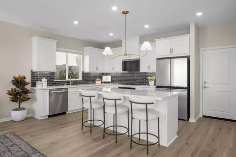 Kitchen - 1243 Trojan Cir, Perris, CA 92571 photo 13 of 15