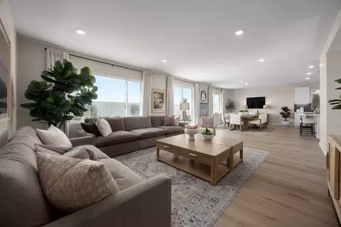 Living - 1243 Trojan Cir, Perris, CA 92571 photo 3 of 4