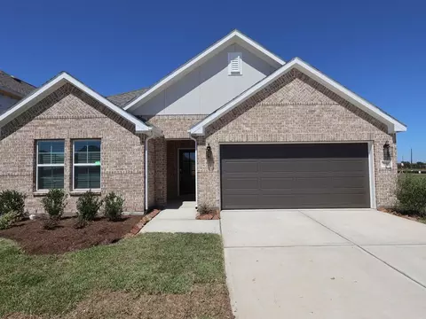 1911 Sleeping Hills Dr, Rosenberg, TX 77471