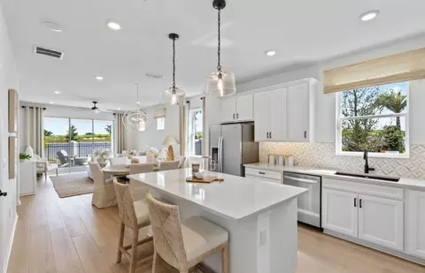 Kitchen - 6852 Willow Bank Dr, Clermont, FL 34714 photo 1 of 6