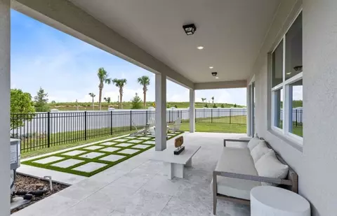 Exterior - 6852 Willow Bank Dr, Clermont, FL 34714 photo 2 of 7