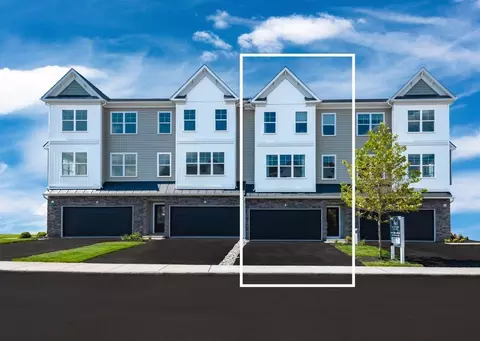 60 Becker Dr, Chalfont, PA 18914