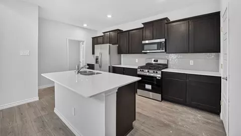 Kitchen - Selling From Lilybrooke's Model, Celina, TX 75009 photo 4 of 4