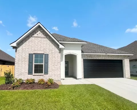 306 Hidden Meadows Dr, Lafayette, LA 70506