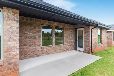 Other - 2800 Heather Hvn, Moore, OK 73160 photo 17 of 31