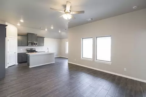 Living - 2800 Heather Hvn, Moore, OK 73160 photo 4 of 13