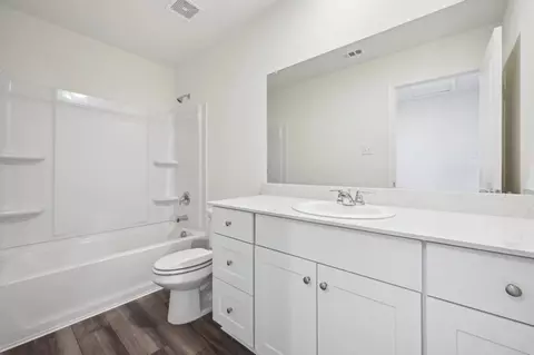 Bath - 14100 Coness St, Pilot Point, TX 76258 photo 2 of 3