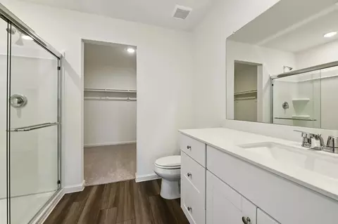 Bath - 14100 Coness St, Pilot Point, TX 76258 photo 1 of 3