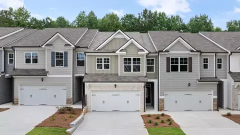 6626 Corryton St, Flowery Branch, GA 30542