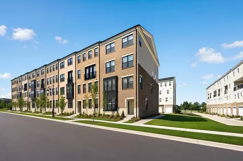 42661 Darala Dr, Ashburn, VA 20147