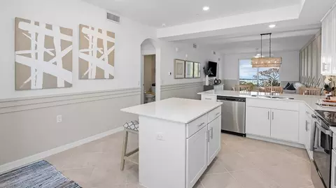 Kitchen - 17121 Jadestone Ct, Venice, FL 34293 photo 3 of 5