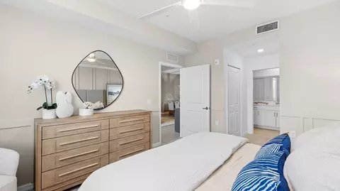 Bedroom - 17121 Jadestone Ct, Venice, FL 34293 photo 2 of 4