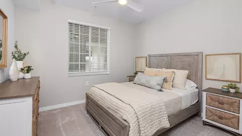 Bedroom - 17121 Jadestone Ct, Venice, FL 34293 photo 3 of 4
