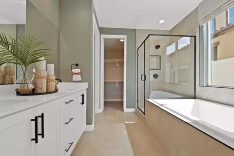 Bath - 3942 Bluff View Dr, Corona, CA 92883 photo 1 of 3