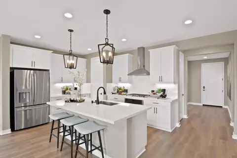 Kitchen - 3942 Bluff View Dr, Corona, CA 92883 photo 1 of 5