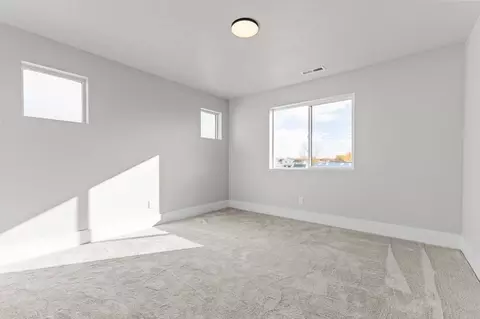 Bedroom - 6417 Vernon Dr, Eagle Mountain, UT 84005 photo 4 of 5