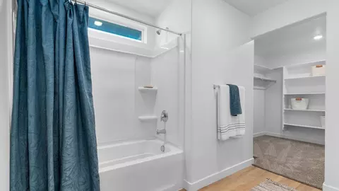 Bath - 259 E Serenity Ave, Tooele, UT 84074 photo 1 of 3
