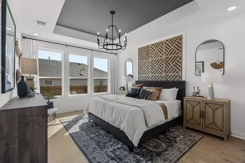 Bedroom - 433 Canvasback Way, Waller, TX 77484 photo 2 of 4