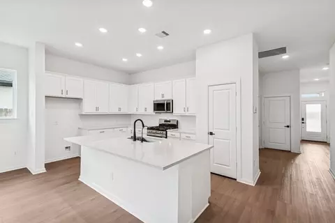 Kitchen - 1316 S Brook Dr, Leander, TX 78641 photo 2 of 2