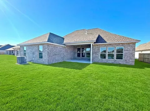 Exterior - 134 Spring Grove Loop, Thibodaux, LA 70301 photo 2 of 2