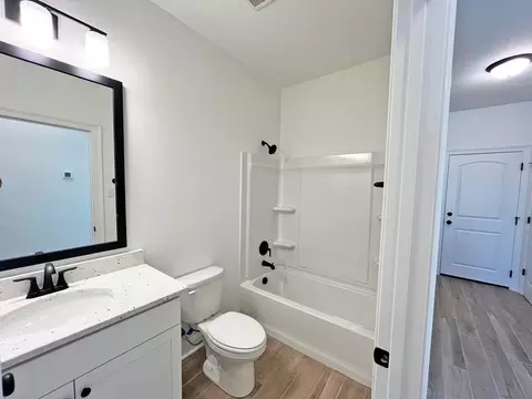 Bath - 134 Spring Grove Loop, Thibodaux, LA 70301 photo 4 of 4