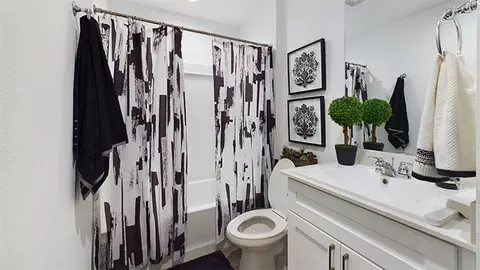 Bath - 2342 149th St, Lubbock, TX 79423 photo 3 of 5