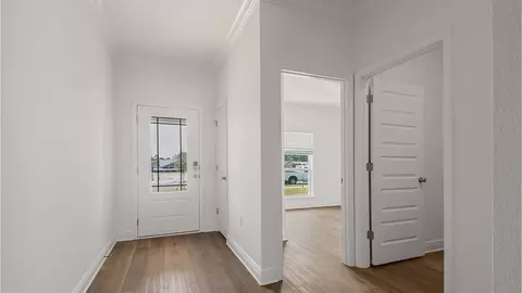 Entry Way - 140 Gray Owl Dr E, Freeport, FL 32439 photo 5 of 9