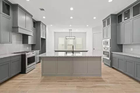 Kitchen - 1029 Dws Pass, Conroe, TX 77306 photo 1 of 5