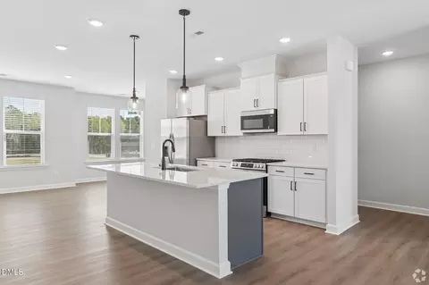 405 Bahia Dr, Knightdale, NC 27545