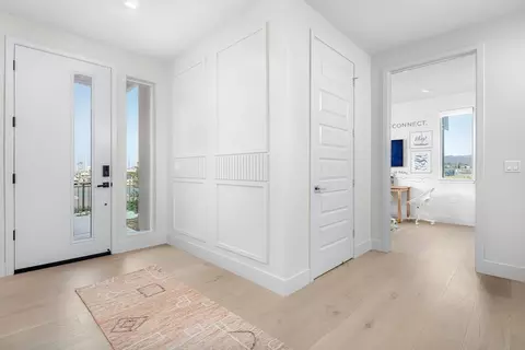 Entry Way - 2315 Stanford St, Alameda, CA 94501 photo 1 of 2