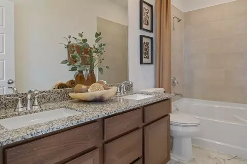 Bath - 7118 Brooklea Rd, Beasley, TX 77417 photo 1 of 1