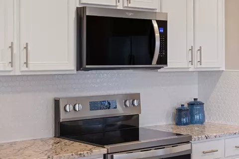 Kitchen - 7118 Brooklea Rd, Beasley, TX 77417 photo 6 of 10