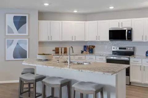 Kitchen - 7118 Brooklea Rd, Beasley, TX 77417 photo 5 of 10
