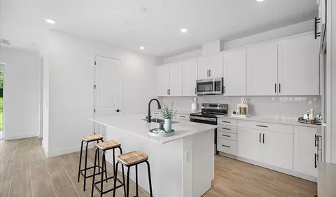 Kitchen - 9196 Players Dr, Spring Hill, FL 34613 photo 1 of 7