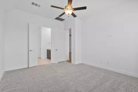 Bedroom - 2001 Persimmon Cove Ct, Katy, TX 77493 photo 5 of 6