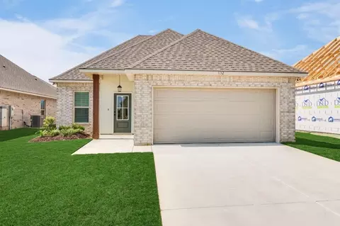 132 Ridley Ln, Youngsville, LA 70592