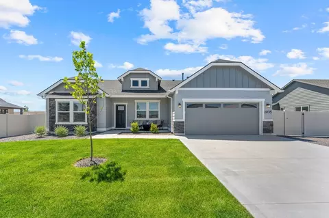 2035 Sumac Ave, Middleton, ID 83644