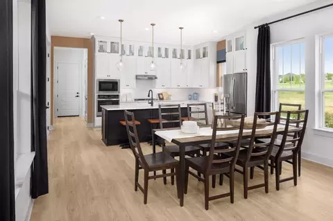 Dining - 7900 Skytree Dr, Austin, TX 78744 photo 1 of 1